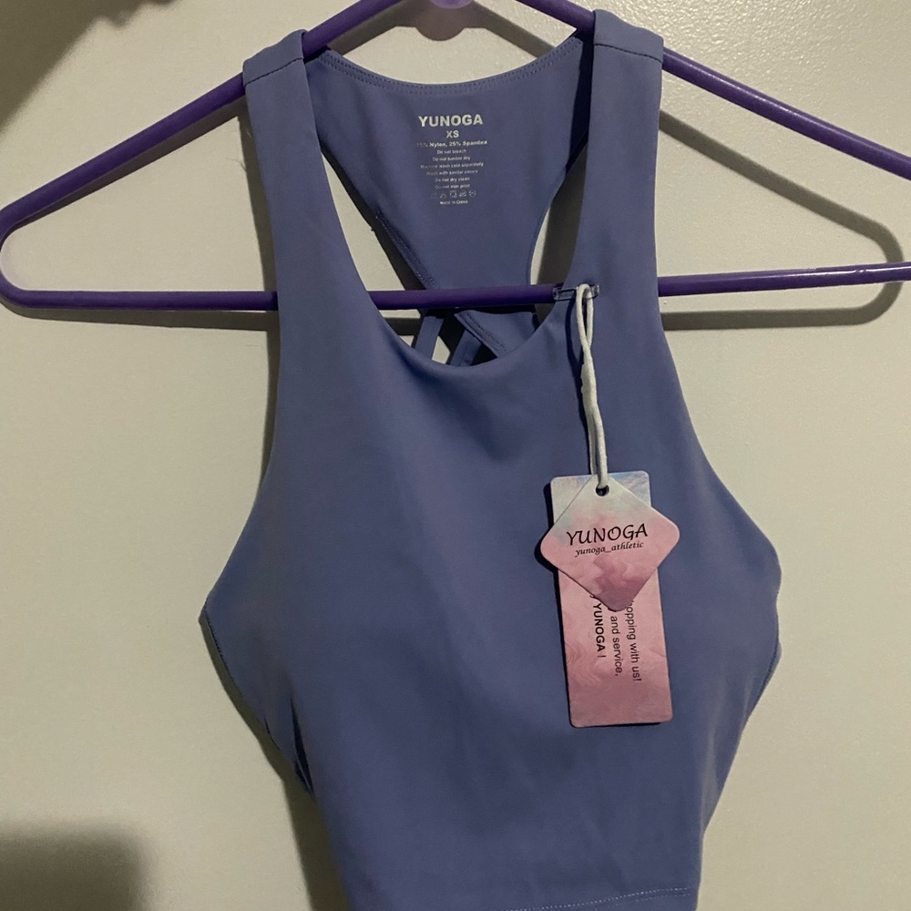 Yunoga woman top